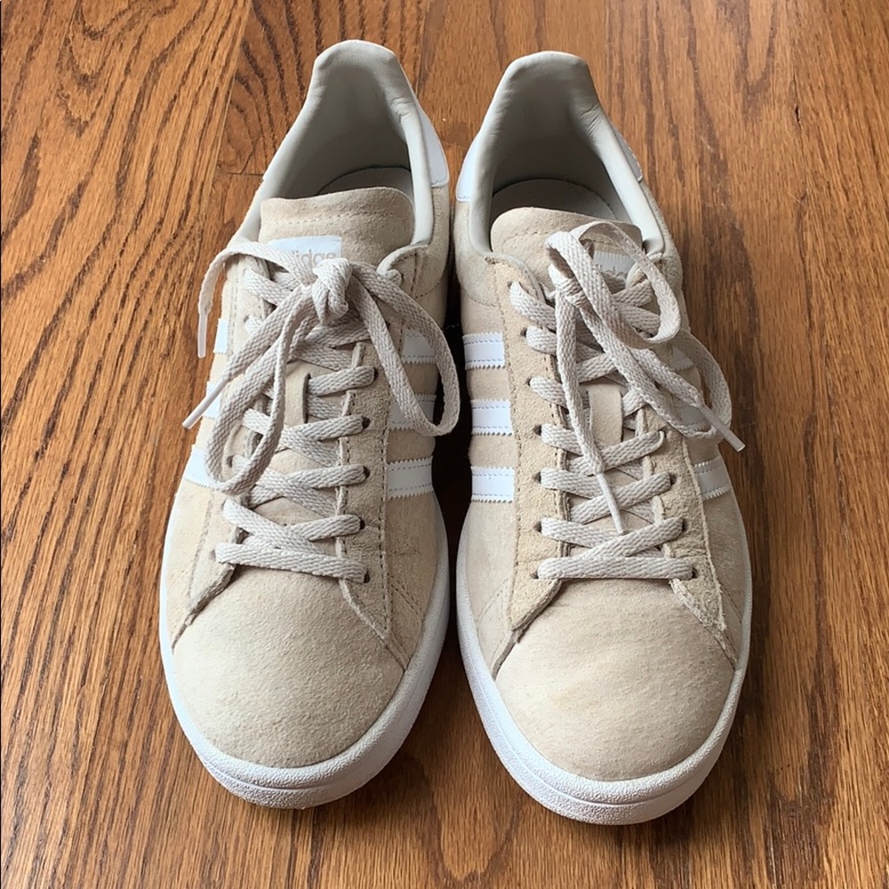 ⭐️ Adidas Campus - cream